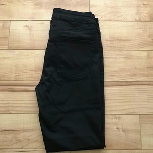 Bullhead Mid-rise Black Skinny Jeans